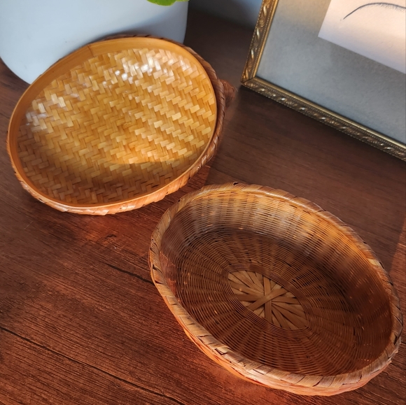 Crane Wicker Lidded Basket - RESERVED - Picture 2 of 4